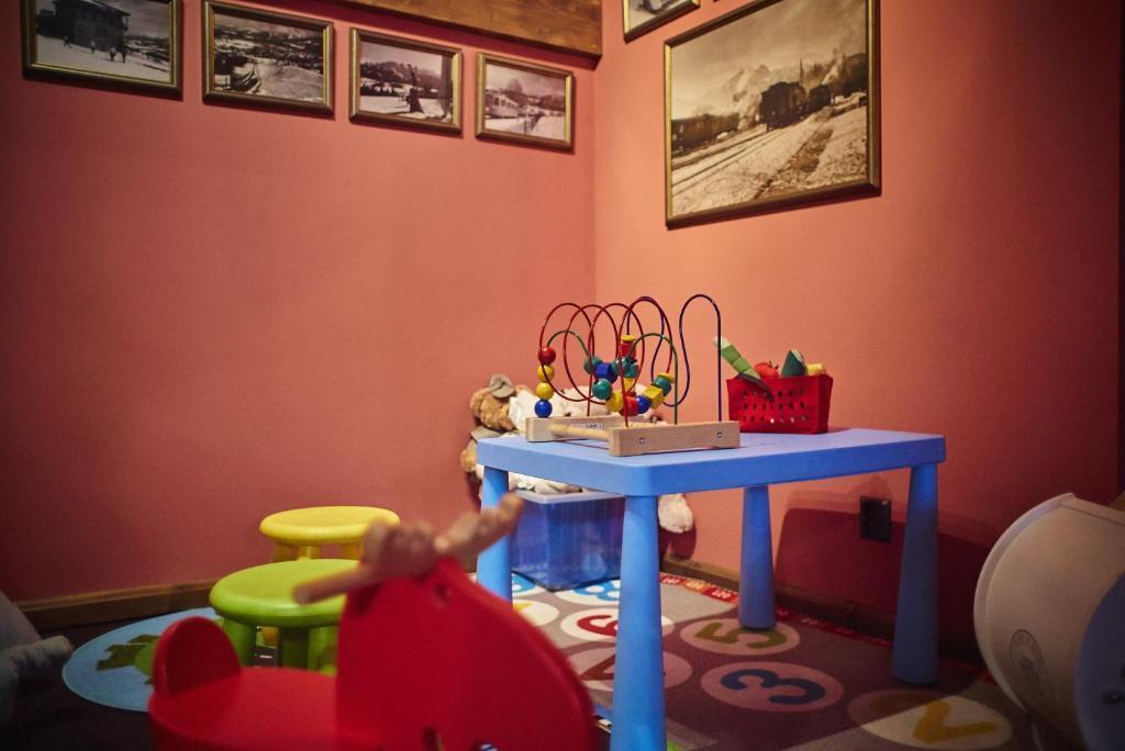 hotel image 10