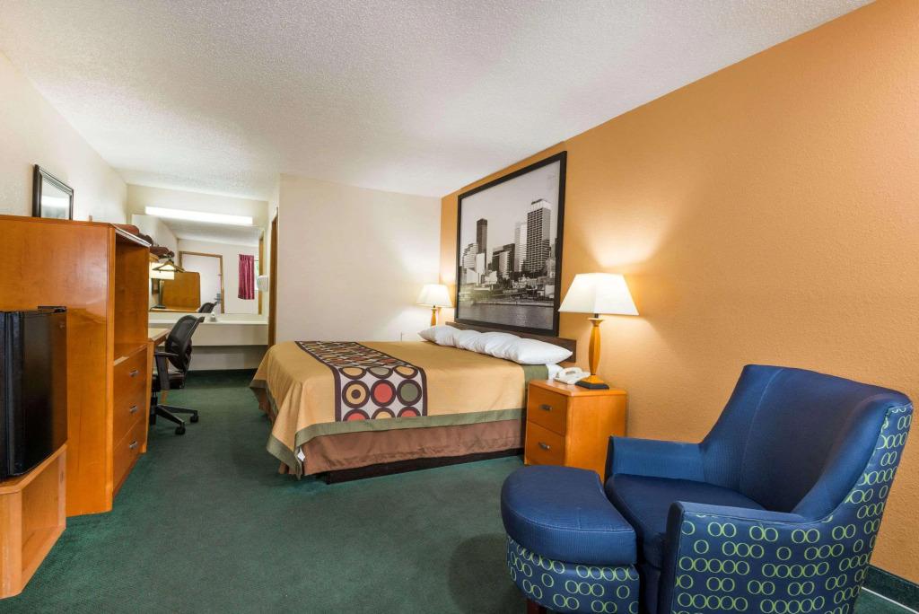 hotel image 16