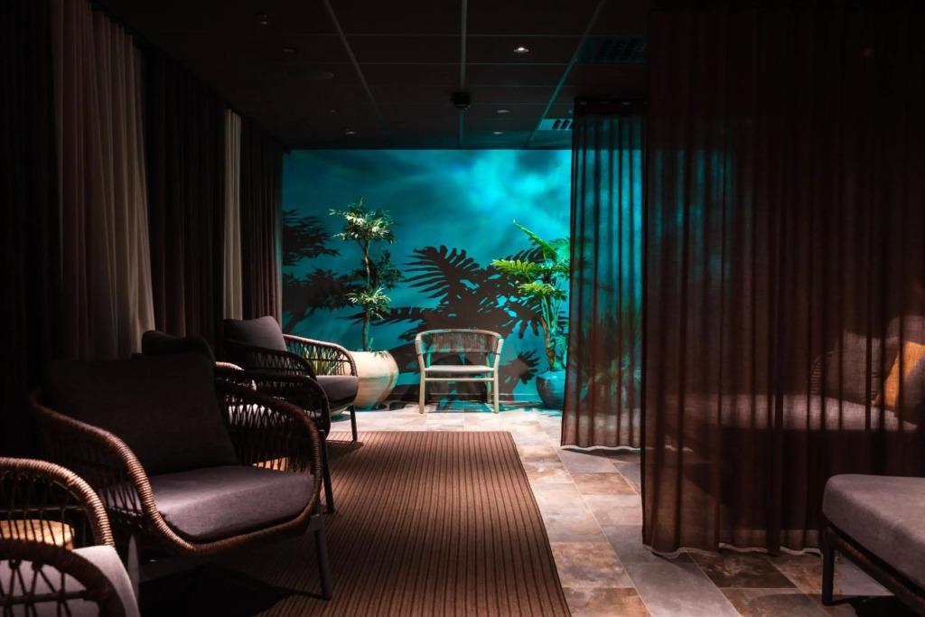 hotel image 12