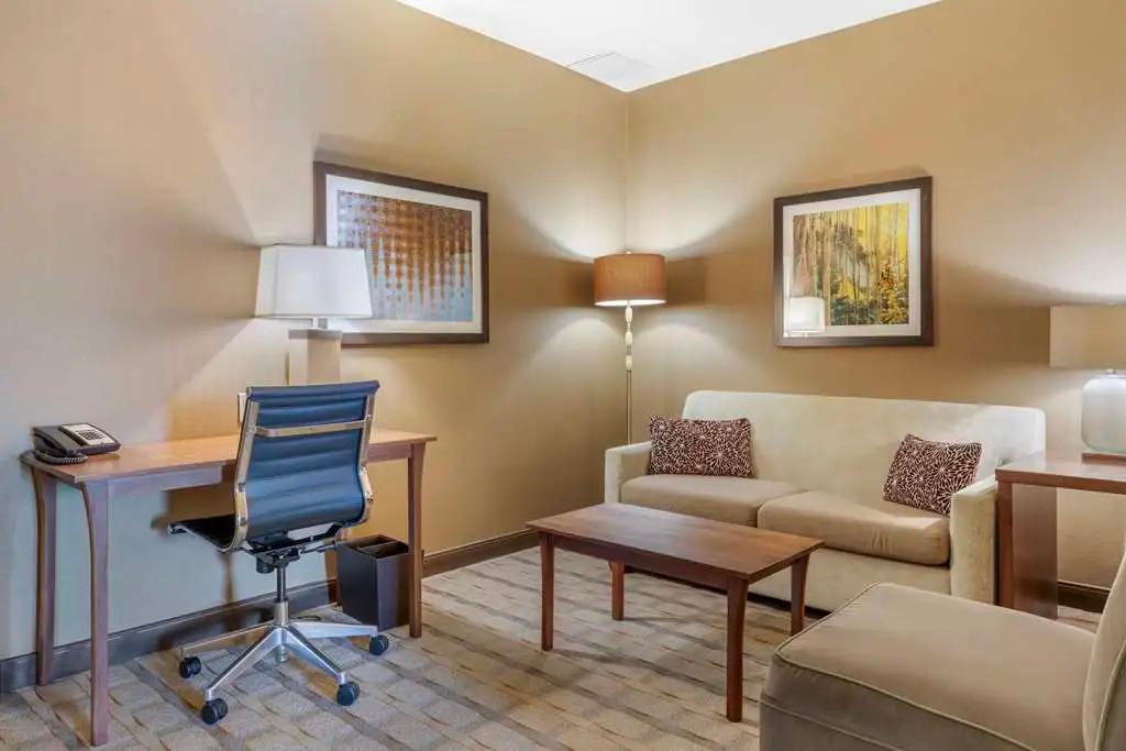 hotel image 10