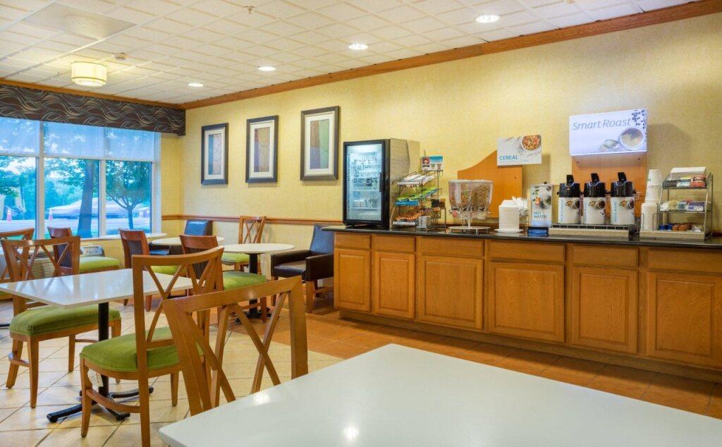 hotel image 24