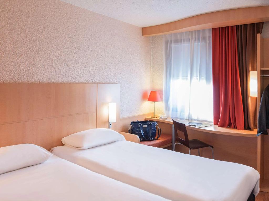 hotel image 10