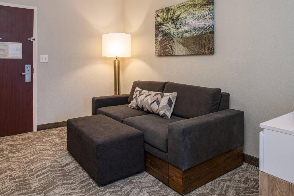 hotel image 9