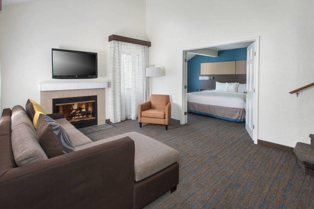 hotel image 16