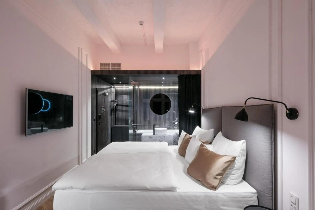 hotel image 14