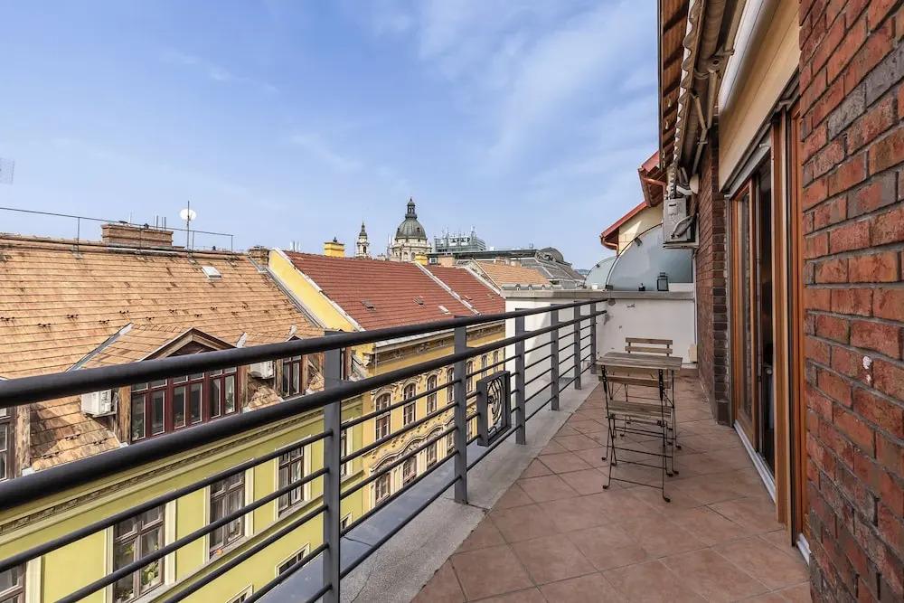 hotel image 10