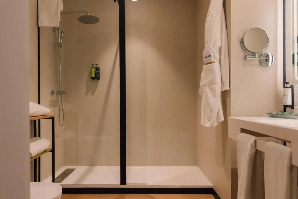 hotel image 13