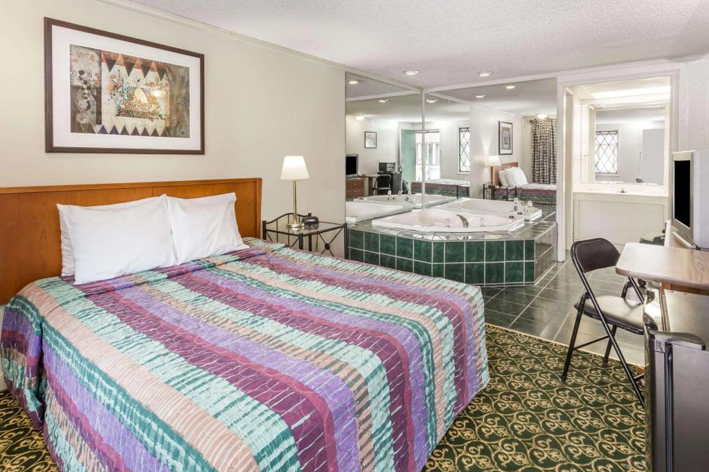 hotel image 13