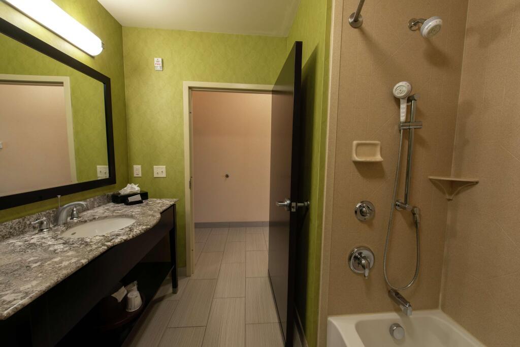 hotel image 11