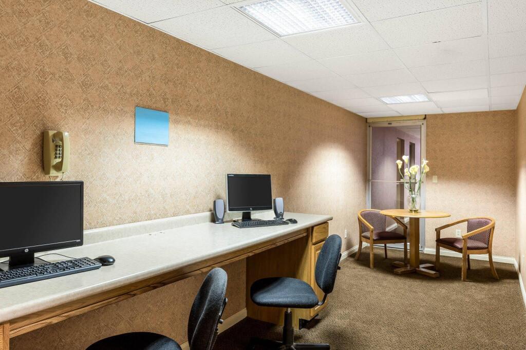 hotel image 8