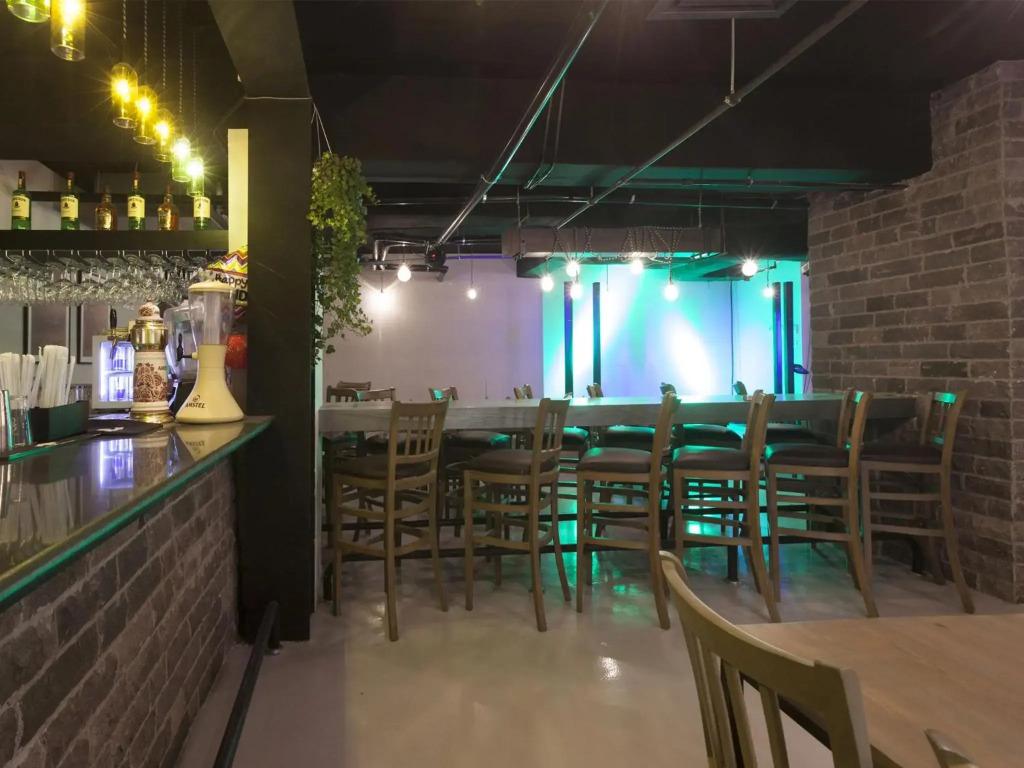 hotel image 13