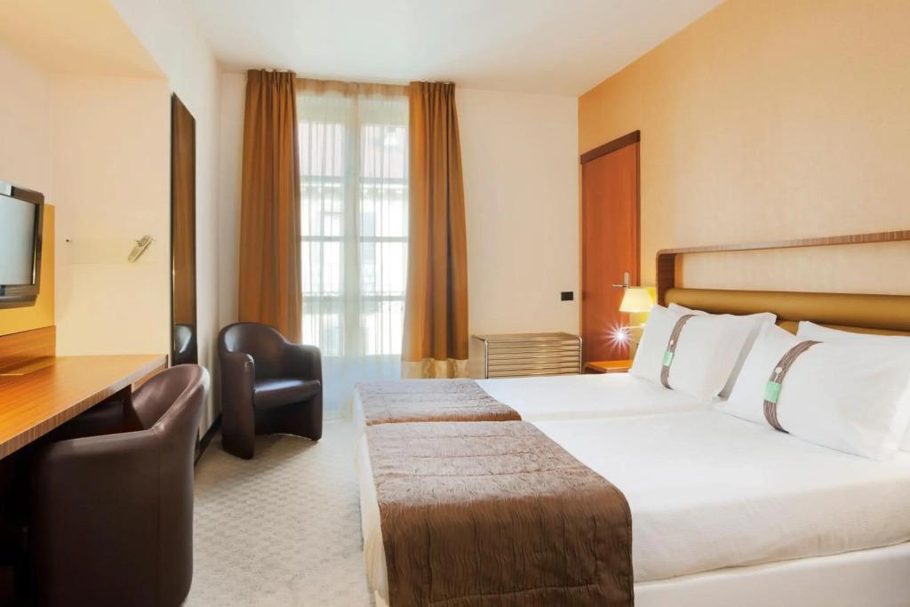 hotel image 32