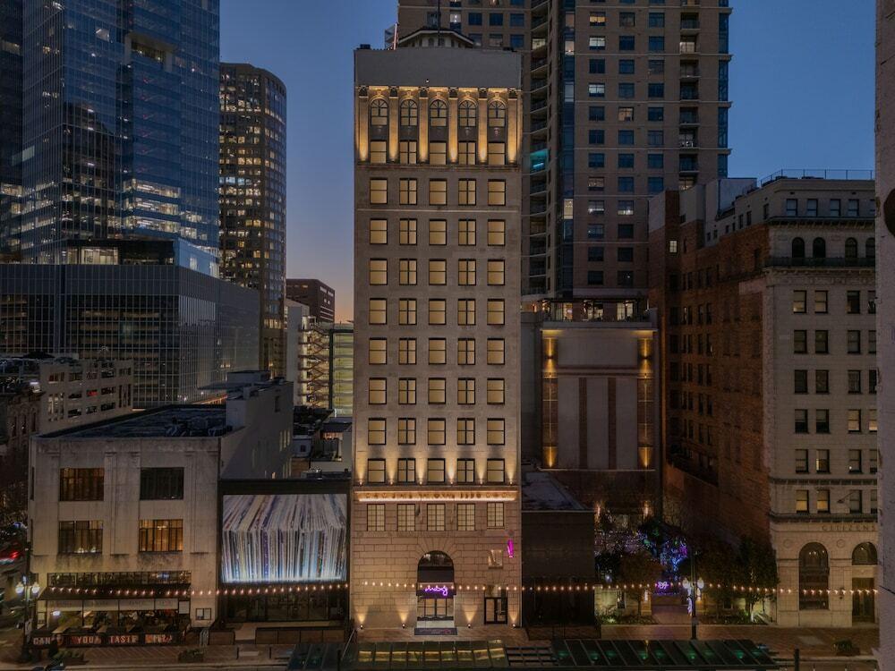 hotel image 7