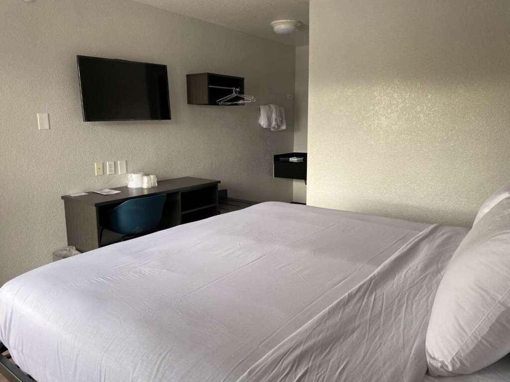 hotel image 16