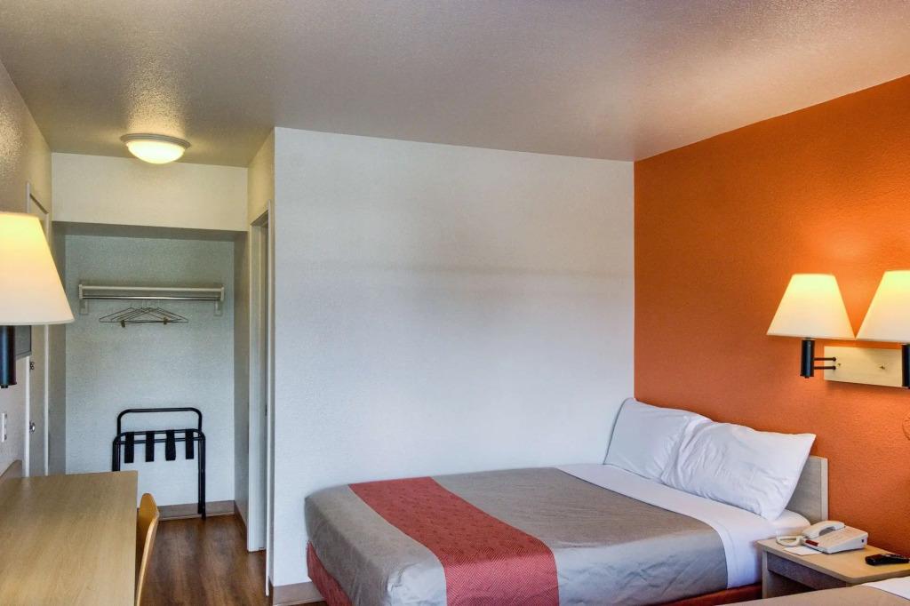 hotel image 13