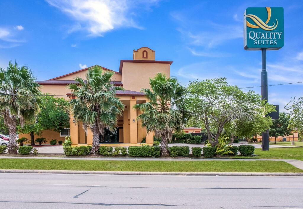 hotel image 8
