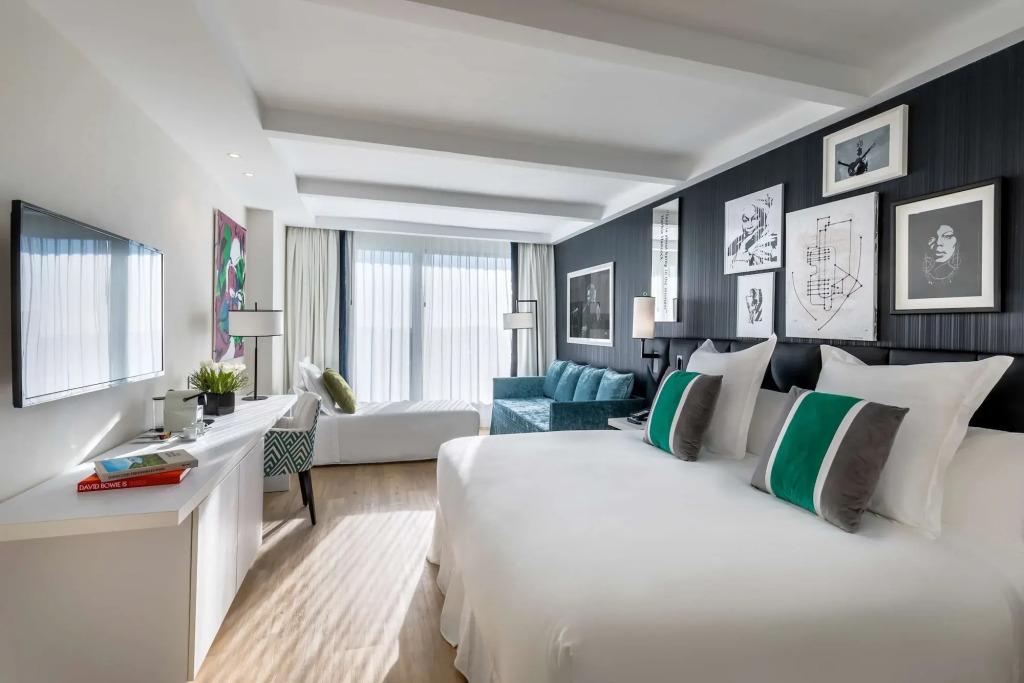 hotel image 18