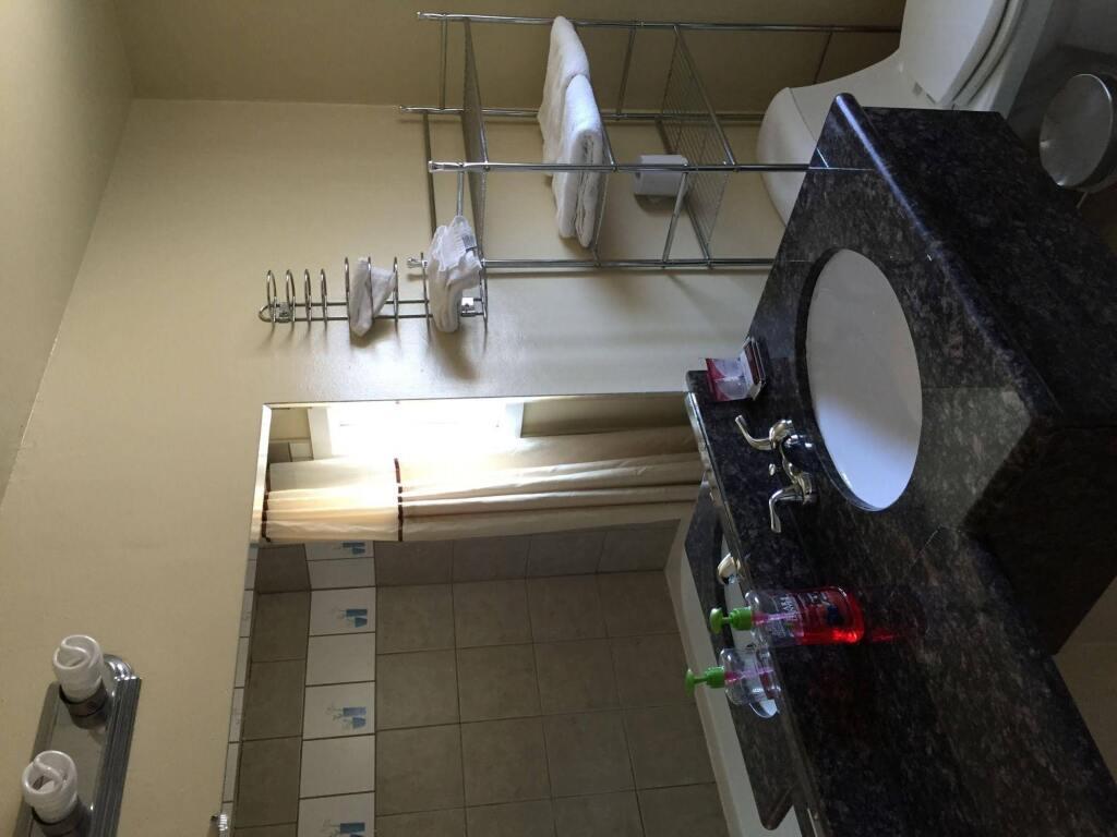 hotel image 16