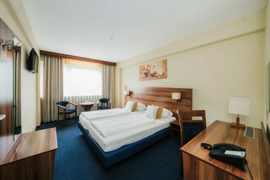 hotel image 36