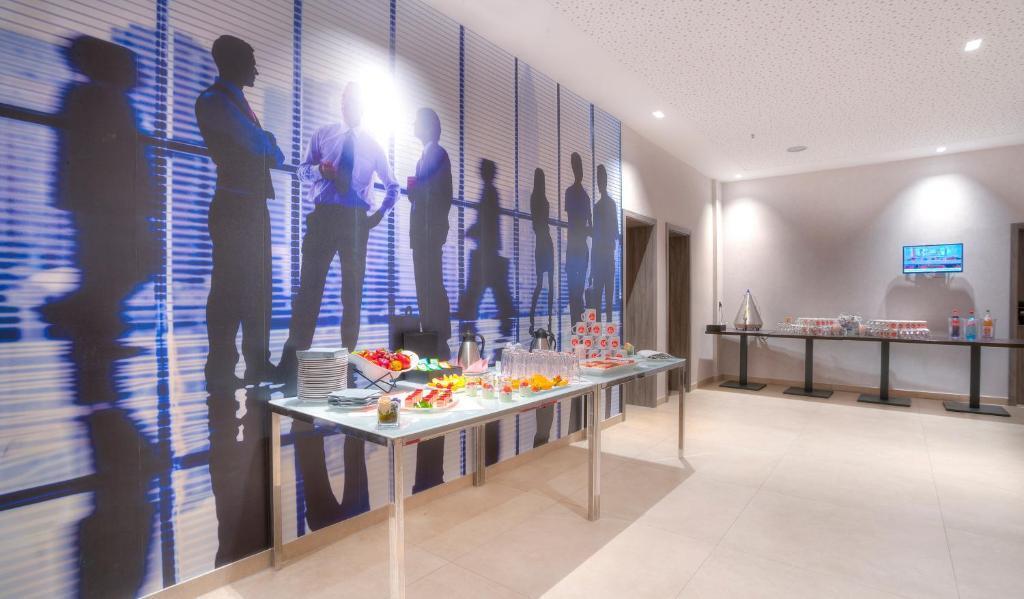 hotel image 16