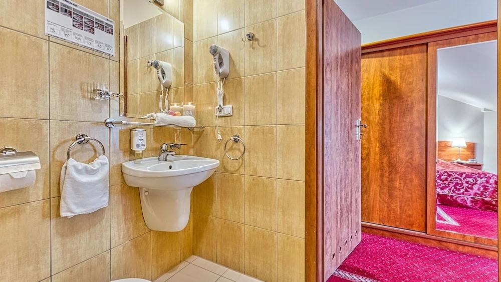 hotel image 35
