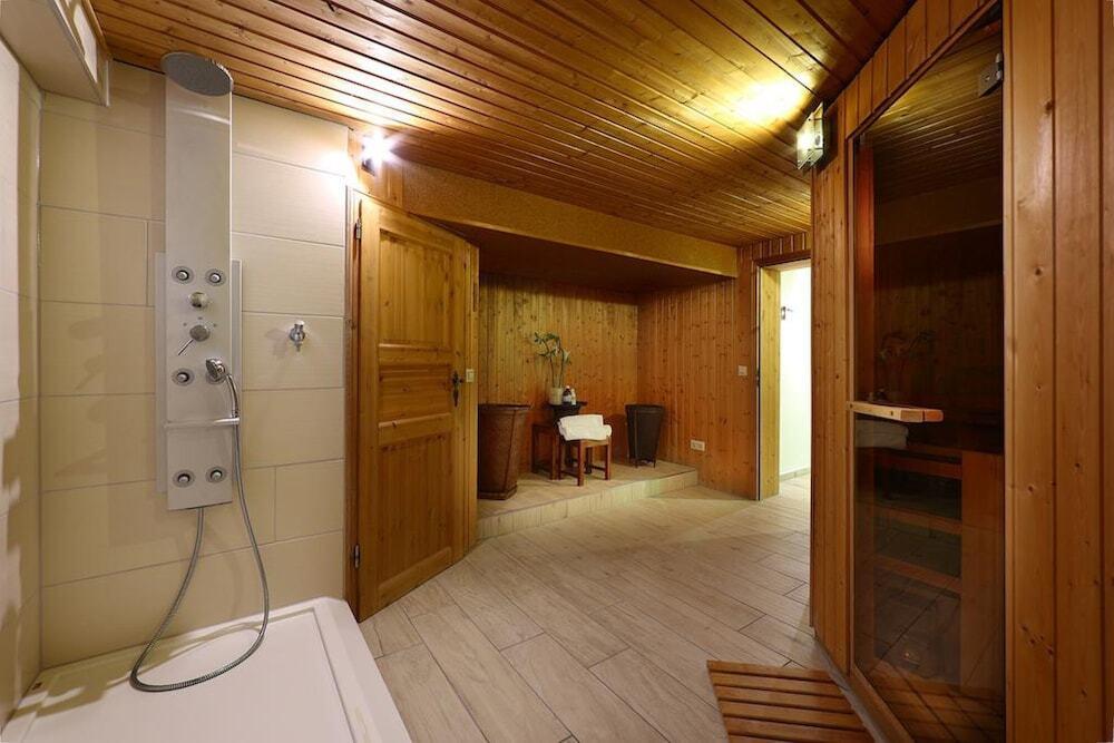 hotel image 37