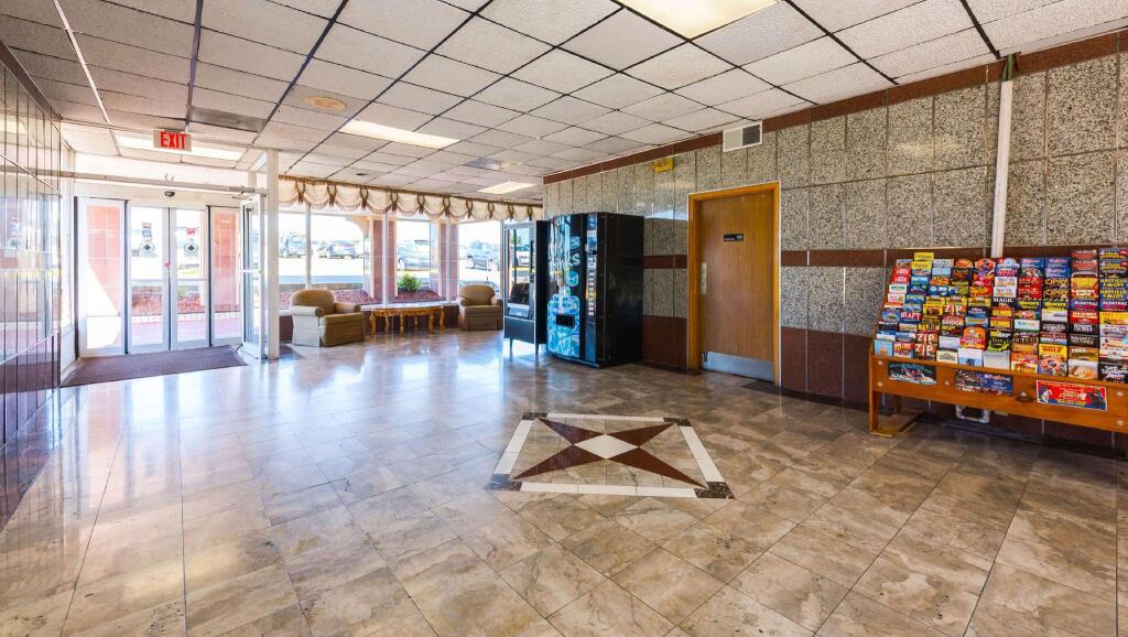 hotel image 8