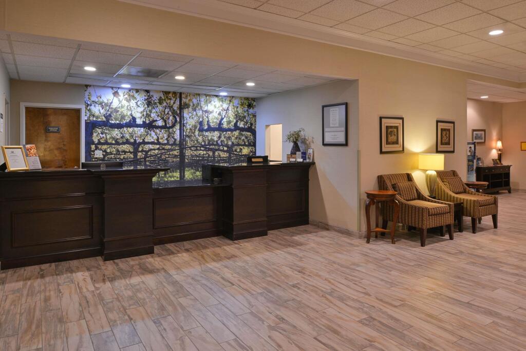 hotel image 12