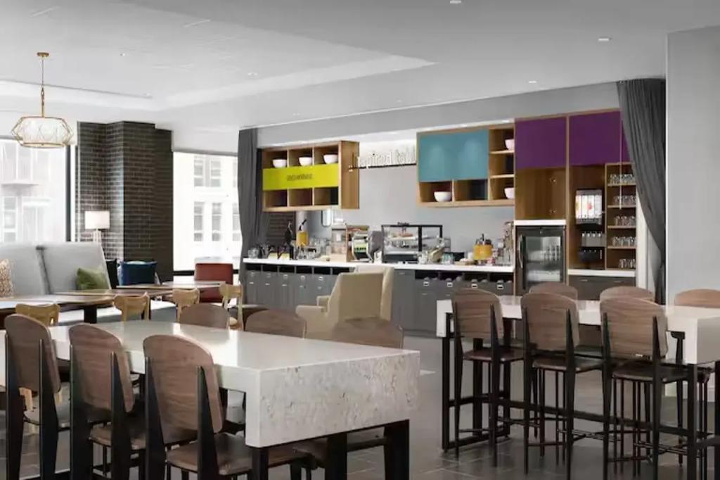 hotel image 8