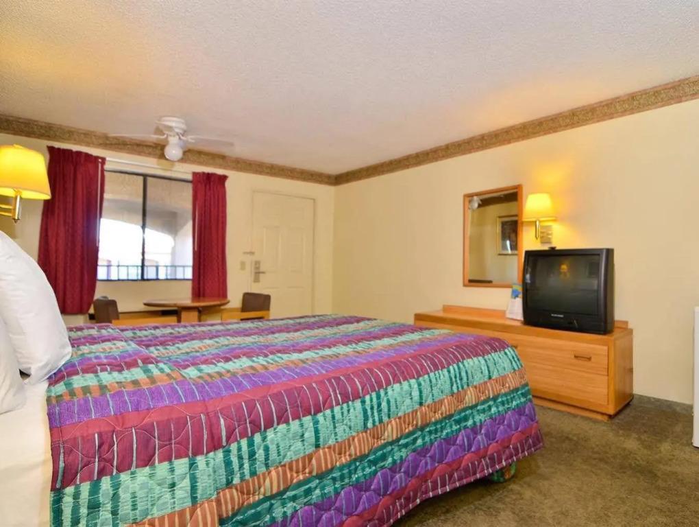 hotel image 8