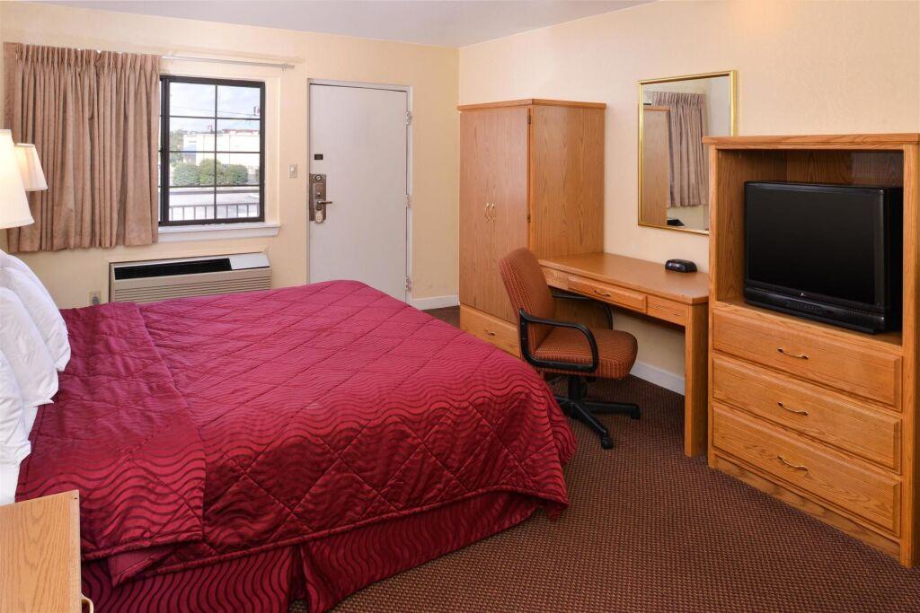 hotel image 9