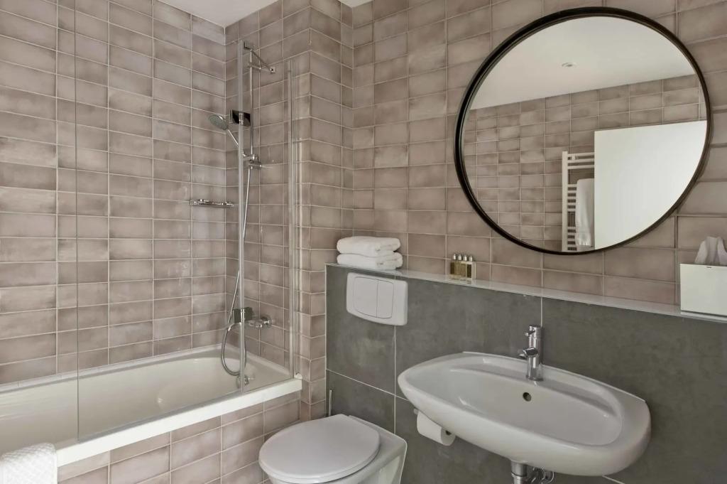 hotel image 16