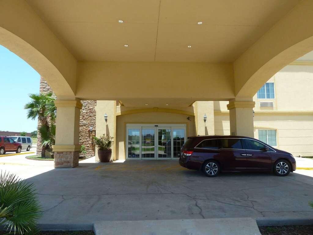 hotel image 10