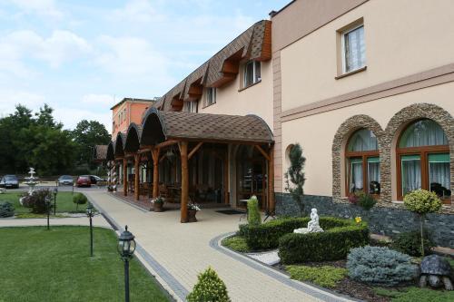 hotel image 10