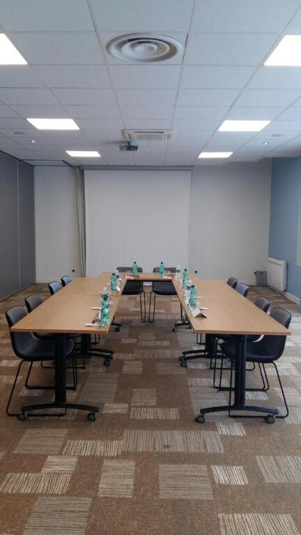 hotel image 10