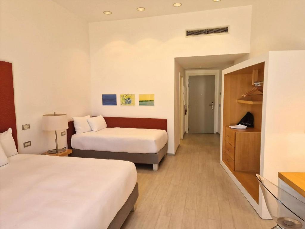 hotel image 11