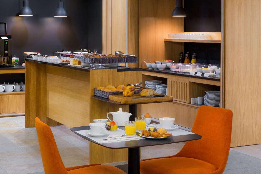 hotel image 10