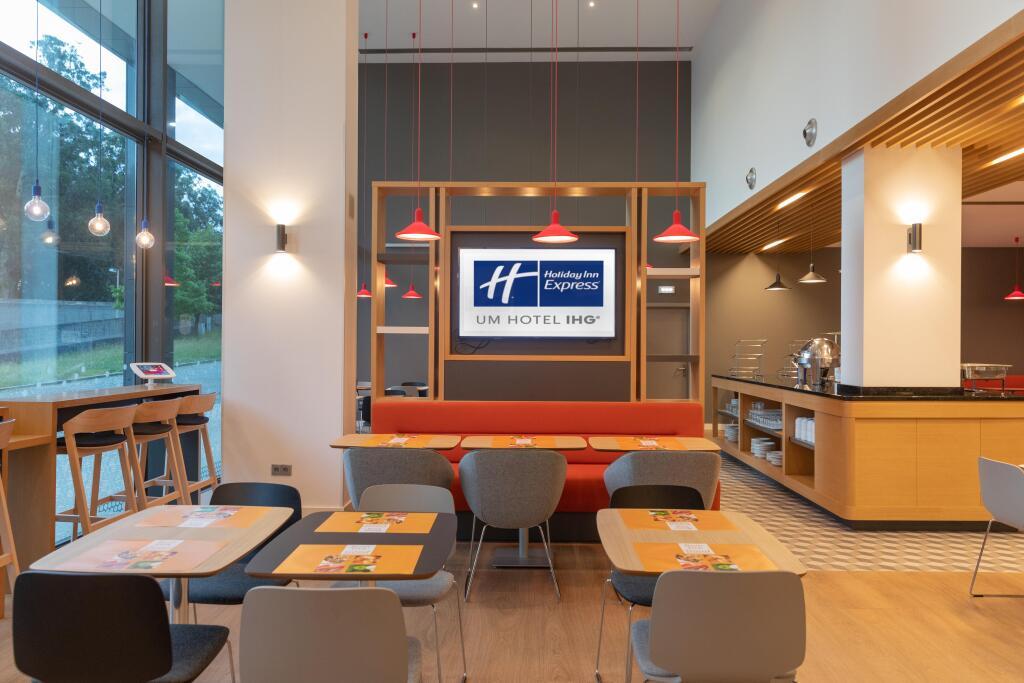 hotel image 30