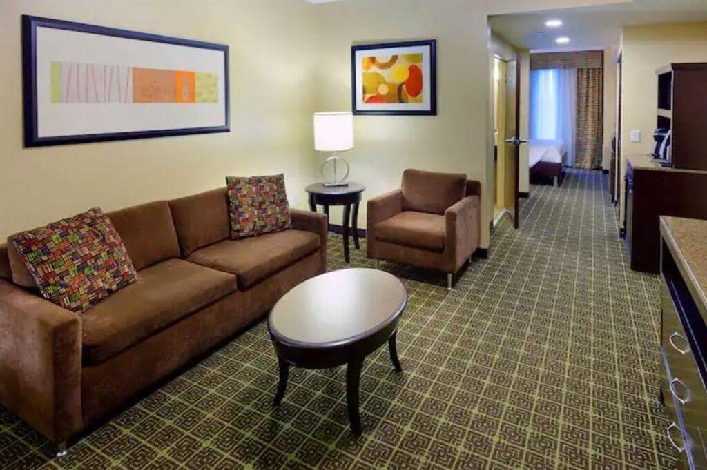 hotel image 10