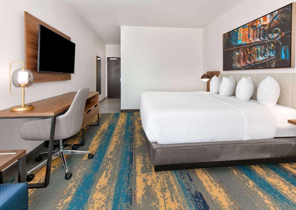 hotel image 11