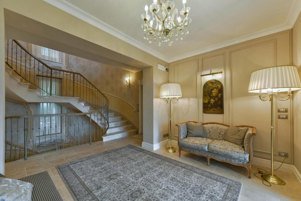 hotel image 79