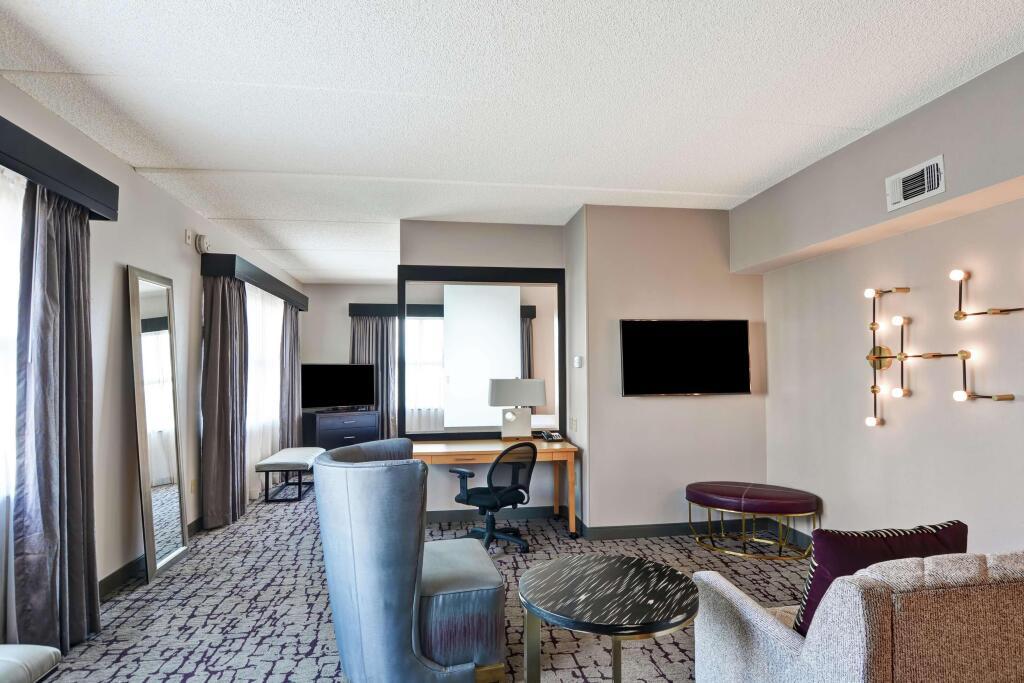 hotel image 10