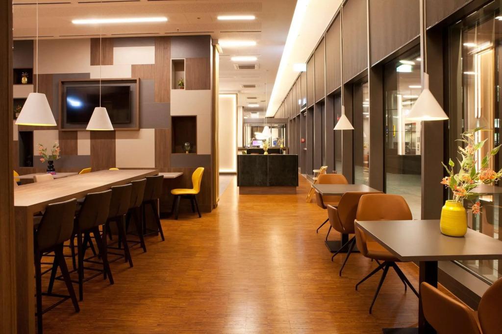 hotel image 10