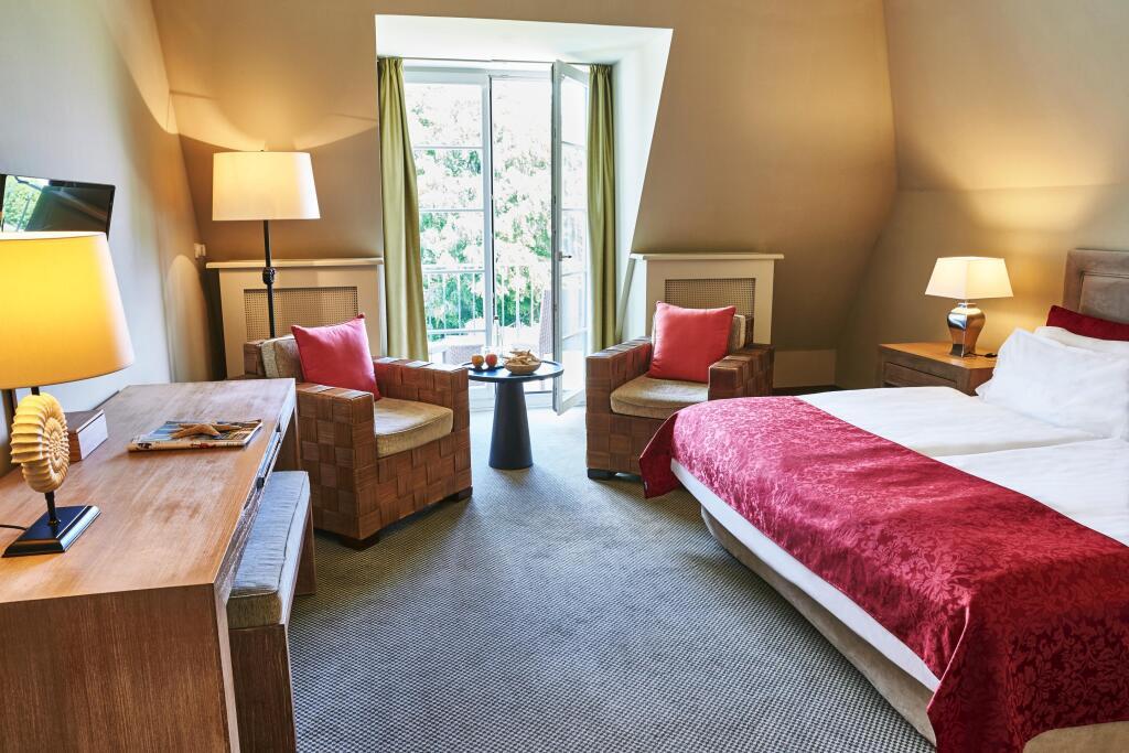hotel image 12