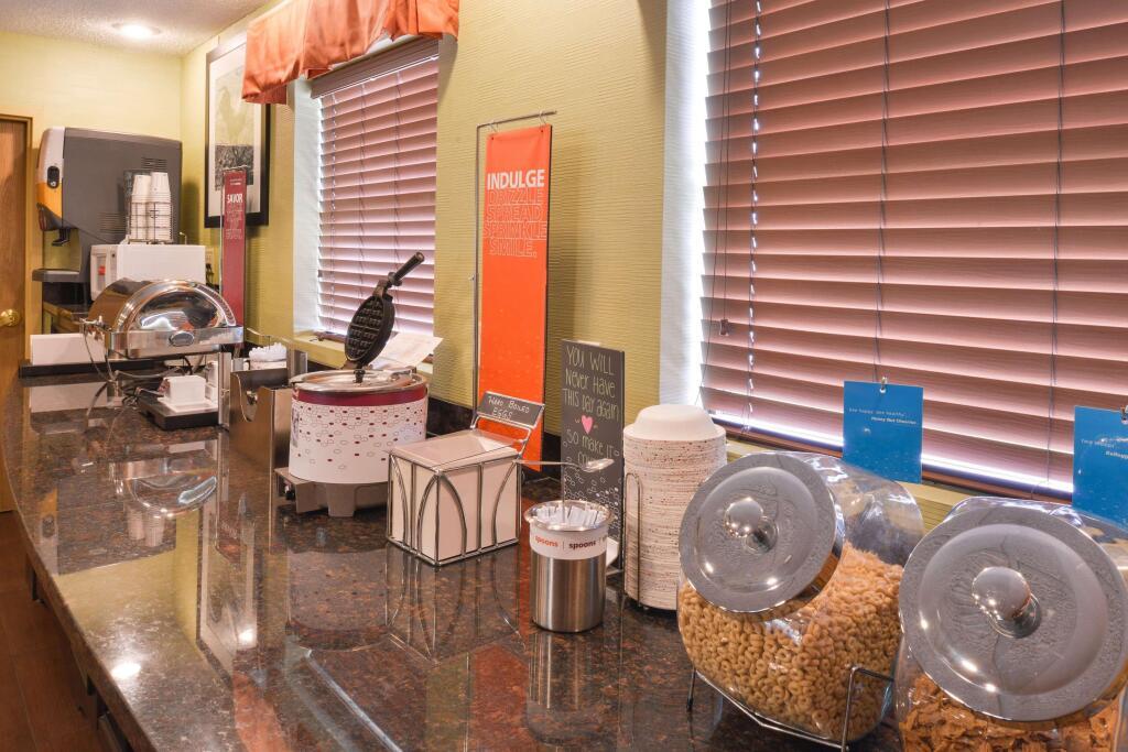 hotel image 8