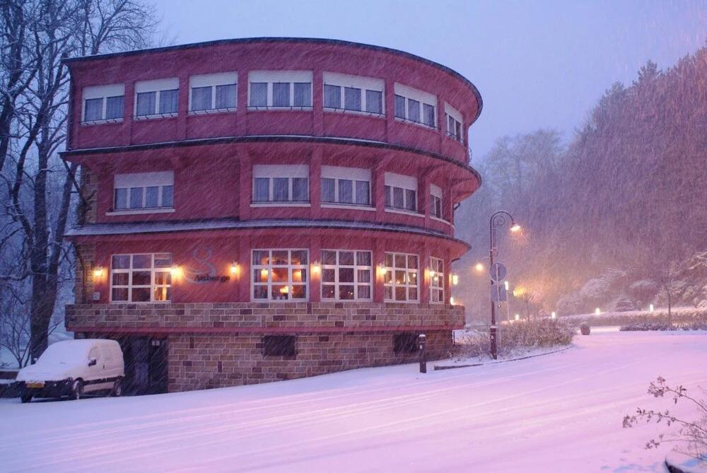 hotel image 16
