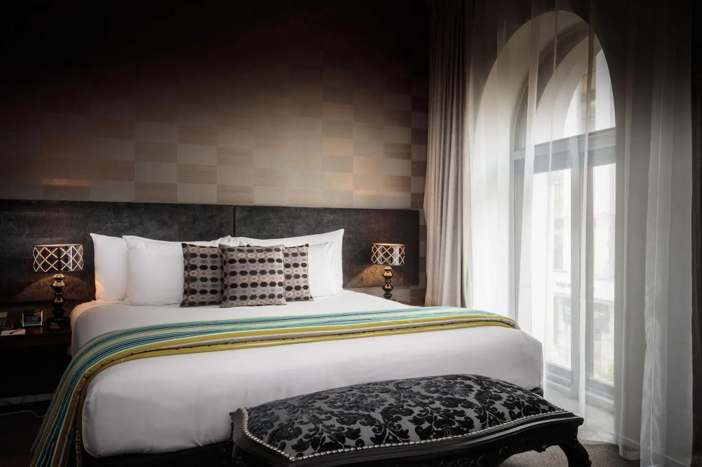 hotel image 9