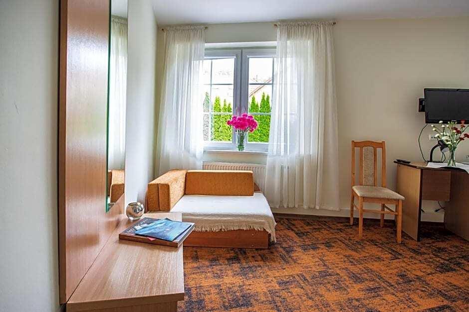 hotel image 10