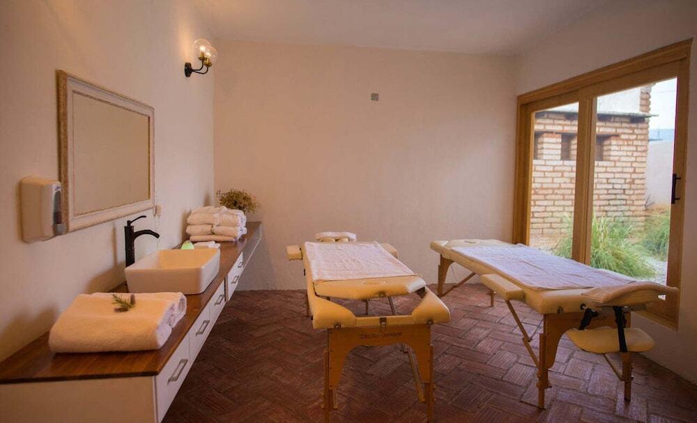 hotel image 18