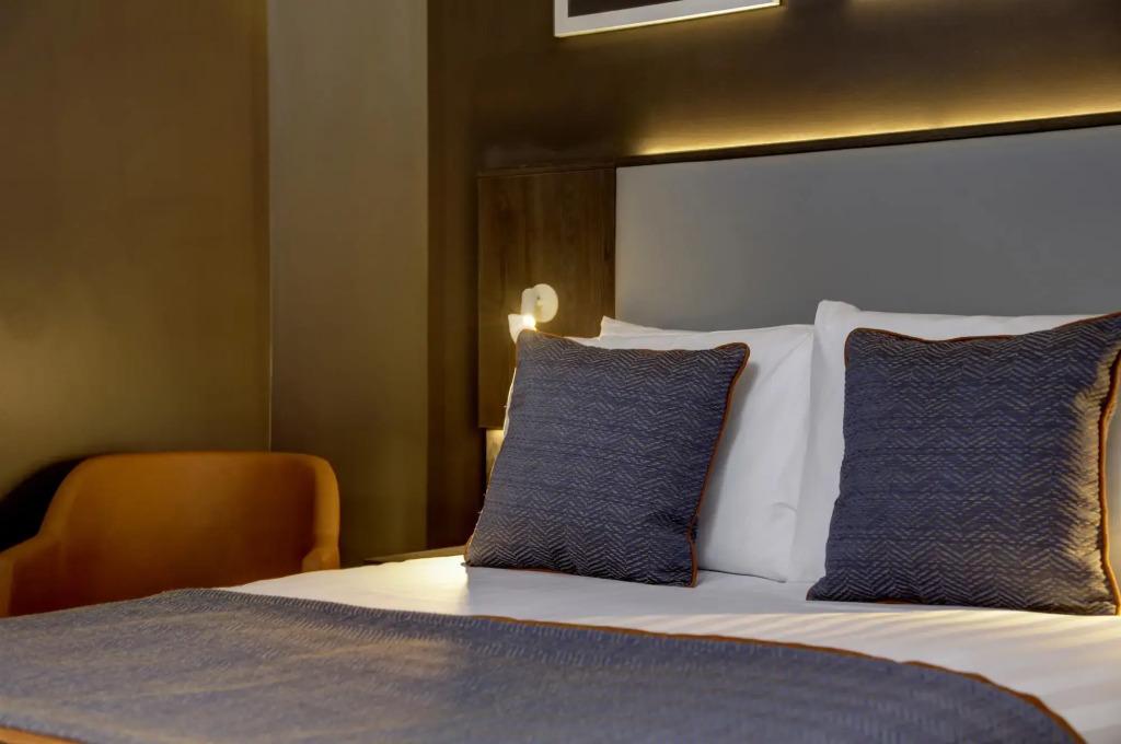 hotel image 13
